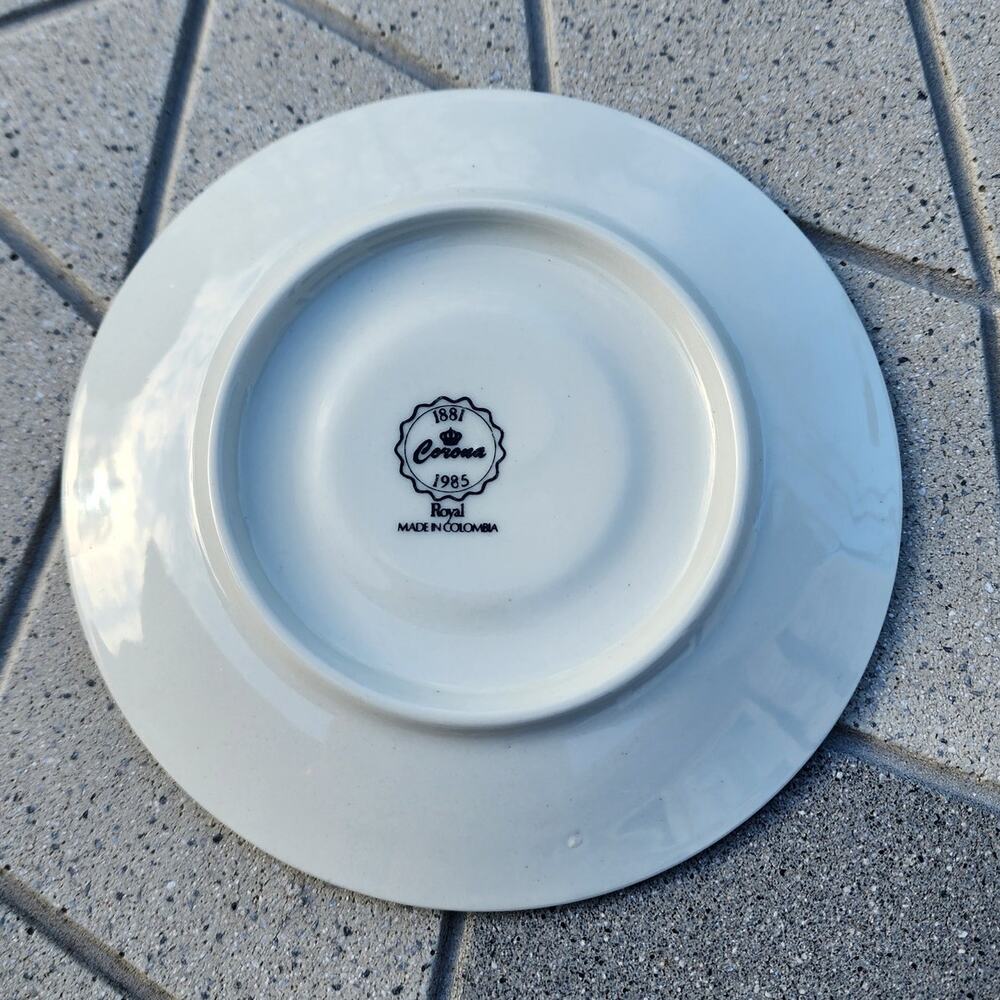 Vintage Corona Cafe de Colombia Porcelain Espresso Cup & Saucer Set - Picture 8 of 9